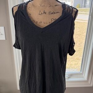 BKE Black Short Sleeve V-Neck Top